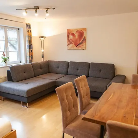 Kranz Apartment *