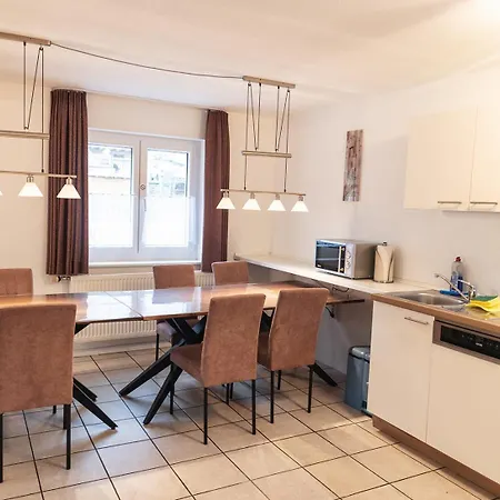 Kranz Apartment *